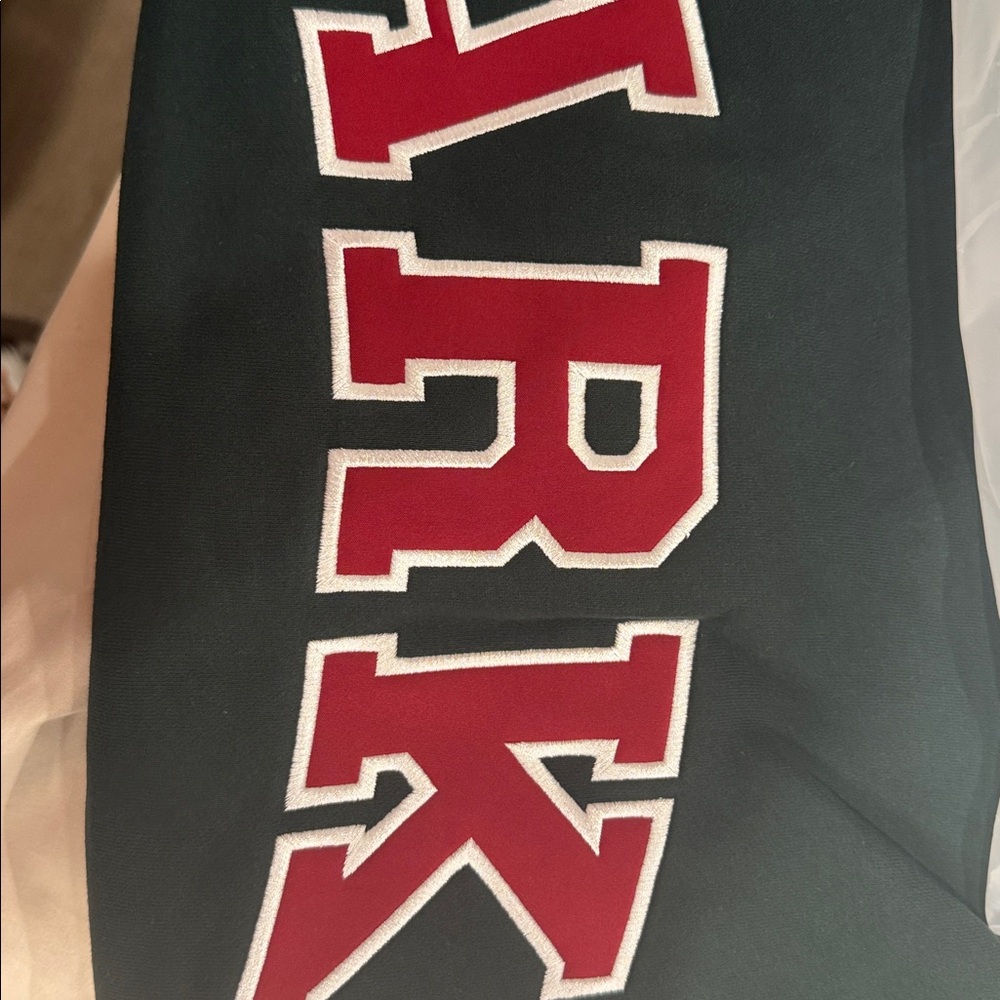 PARKE Fleece Holiday Varsity Mockneck Size L/XL - Picture 3 of 4